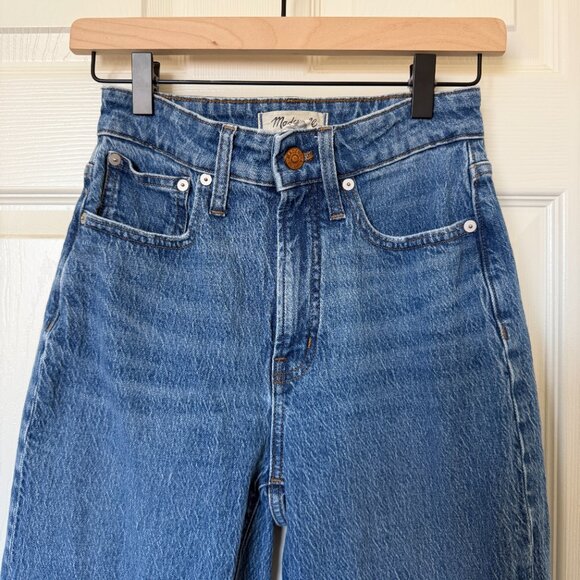 The Curvy Perfect Vintage Wide-Leg Crop Jean (25, Cresslow Wash) - Picture 6 of 12